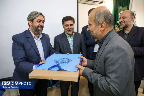 آیین تجلیل از خبرنگاران پانای استان همدان