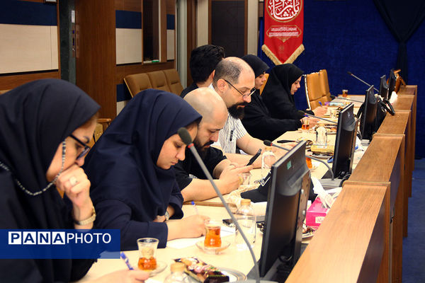 نشست خبری بیست و دومین رویداد فرهنگی «عطر سیب»