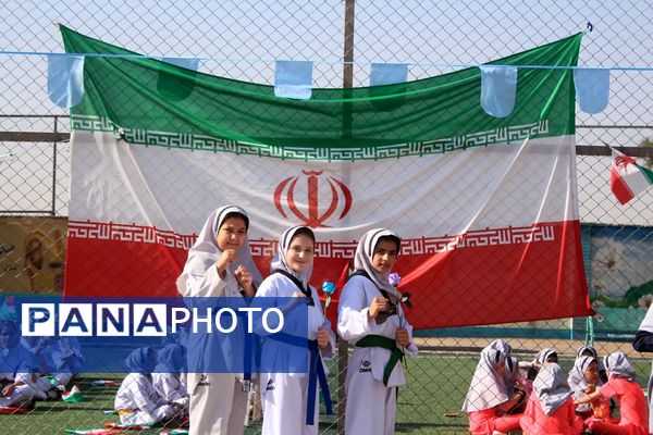 برگزاری المپیاد ورزشی درون مدرسه‌ای در بهارستان‌دو