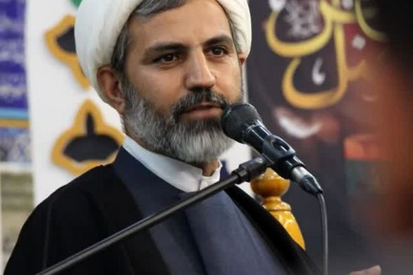 معلم معمار تمدن نوین اسلامی است