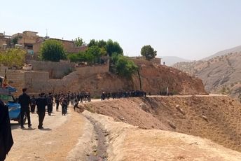 مراسم عزاداری تاسوعای حسینی در هیت« انصار حسین» روستای رفن