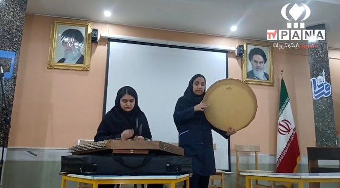 برگزاری چهل و سومین جشنواره فرهنگی هنری فردا در دبستان مهشید مصلی نژاد 