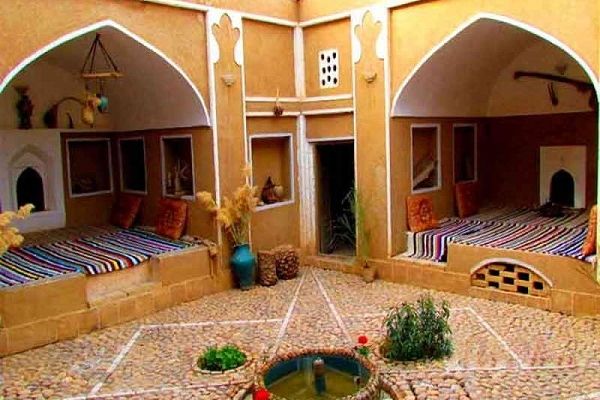 بومگردی، رویدادی که در حال فراموش شدن است