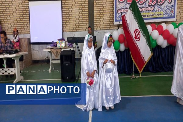 برگزاری جشنواره هویت‌های ملی اسلامی کودکستان‌های شهرستان فاروج