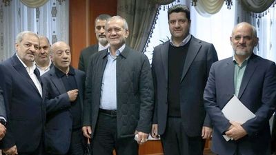 پیگیری مطالبات اعضای صندوق ذخیره فرهنگیان در دیدار مدیرعامل با رئیس‌جمهور