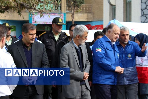 آیین متمرکز استانی مانور سراسری زلزله در دبیرستان اهل بیت (ع)  استان البرز