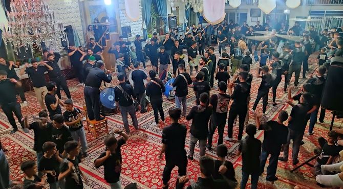 مراسم عزاداری شب عاشورا حسینی در مسجد جامع شهر بار 