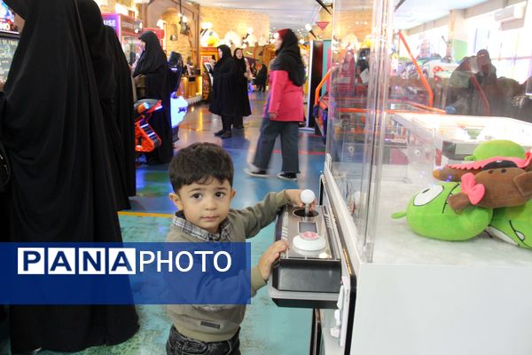 اردوی نشاط و همدلی نسل افتخار