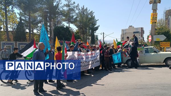 حضور پرشور مردم کهگیلویه و بویراحمد در راهپیمایی «بشارت نصر» در حمایت از مقاومت اسلامی