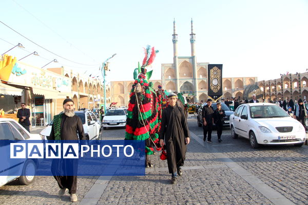 کاروان نمادین حضور امام رضا (ع) در یزد