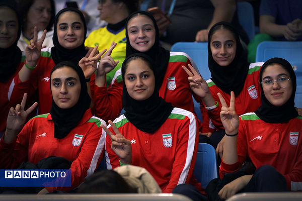 مسابقات دانش‌آموزی والیبال زیر 15 سال قهرمانی جهان (ایران - چین )