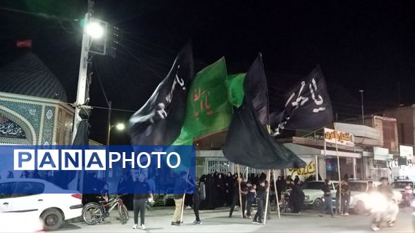 اهتزار پرچم ماه محرم در شهر بن 