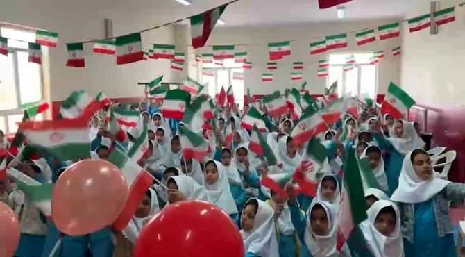 شور و نشاط کودکانه در مهر