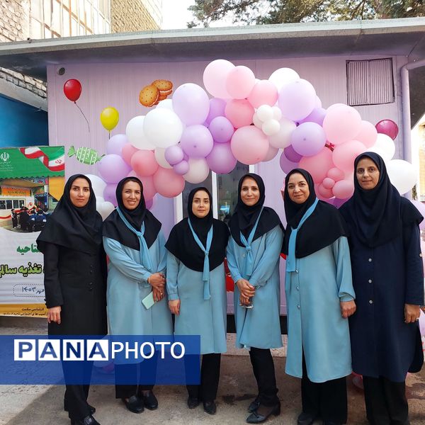 هفته پیوند اولیا و مربیان در دبستان دخترانه ساره