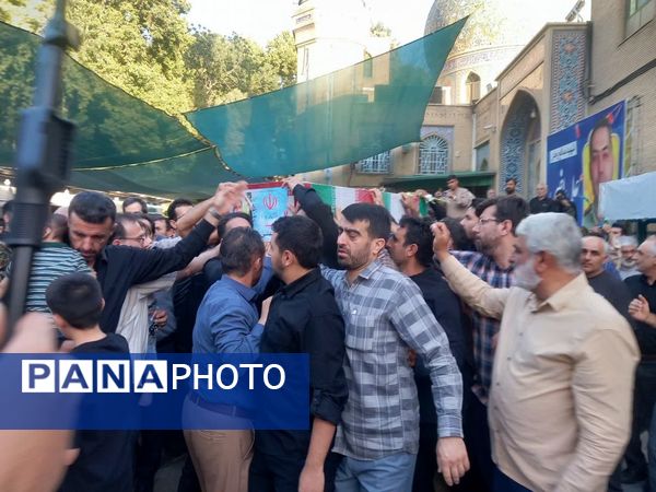 تشییع پیکر شهدای حمله رژیم اشغالگر صهیونیستی به ایران