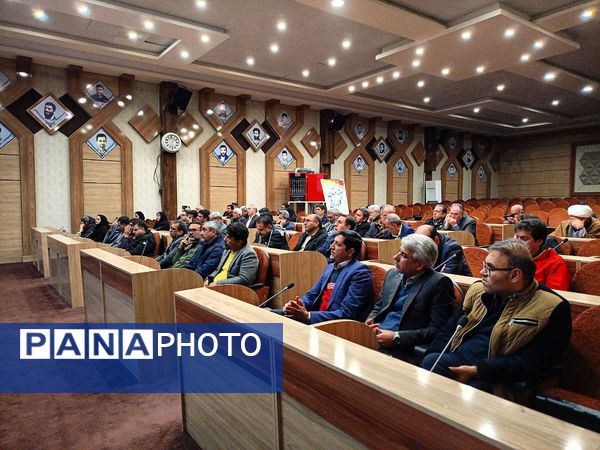 جلسه شورای اداری شهرستان کاشمر 