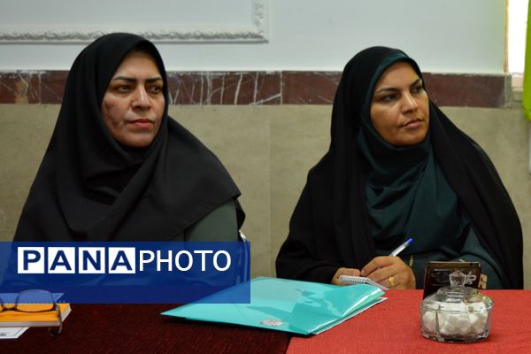 نشست تخصصی مدیران متوسطه اول و دوم بهارستان‌دو