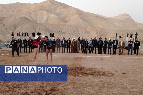 مسابقات بومی محلی در گود کشتی شهر بار نیشابور