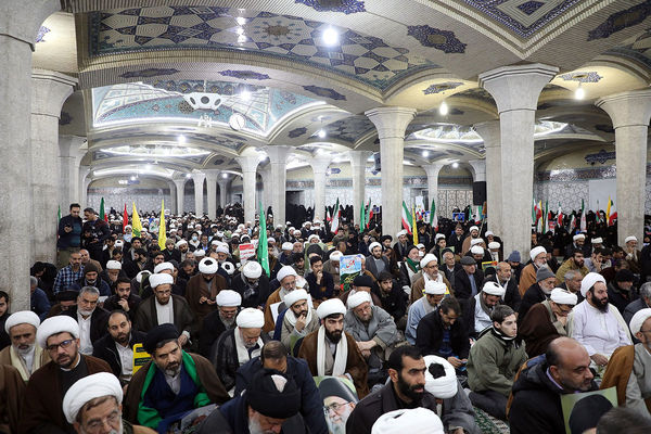 آیین بزرگداشت دهه بصیرت و مقاومت در قم