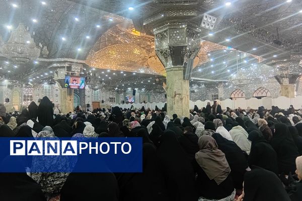 حضور دانش‌آموزان و فرهنگیان ناحیه دو شهرری در نماز جمعه 