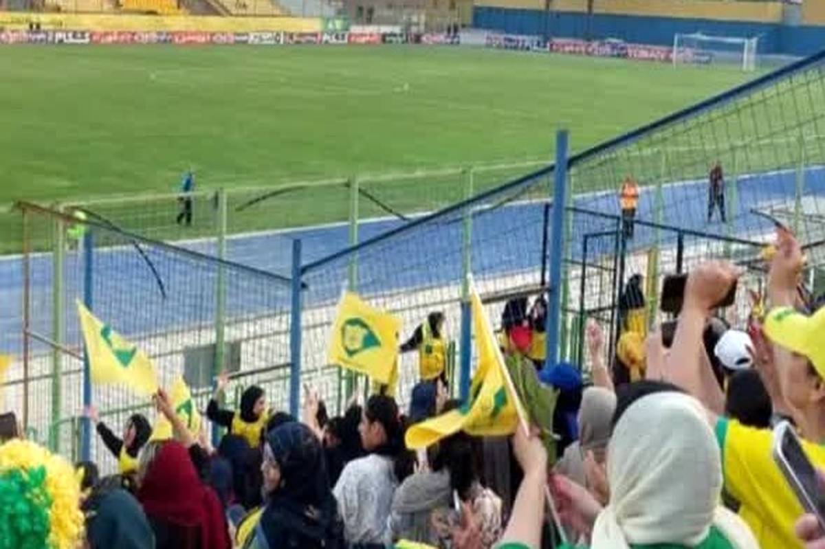 حضور بانوان آبادانی در ورزشگاه تختی؛ تجربه‌ای بی‌سابقه و پرهیجان