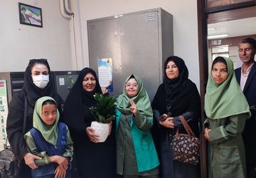 حضور دانش آموزان بانیازهای ویژه در درمانگاه ۲۲ بهمن نیشابور