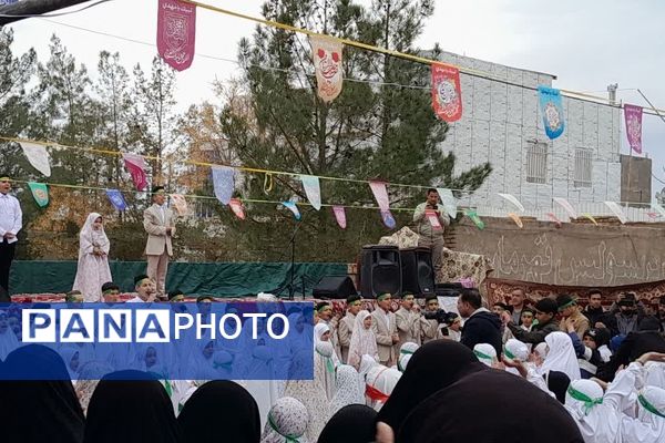 پیاده‌روی خانوادگی به مناسبت نیمه شعبان در روستای زوزن