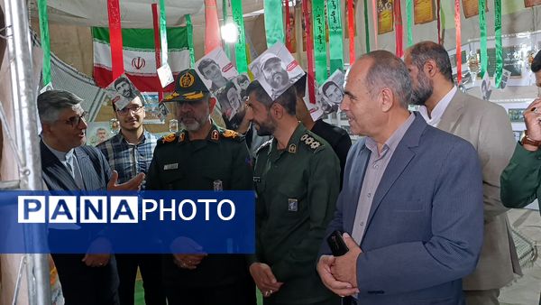 غرفه پایگاه‌های بسیج شهرستان بروجن در دومین اجلاسیه پانصد شهید شهرستان بروجن 