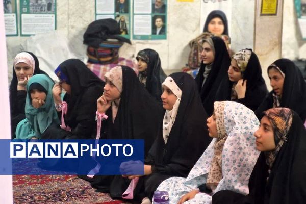 اجرای برنامه‌های متنوع برای دانش آموزان معتکف ناحیه دو شهرری 