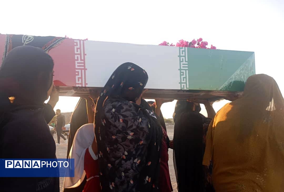 ورود پیکر شهید گمنام به روستای لاور 