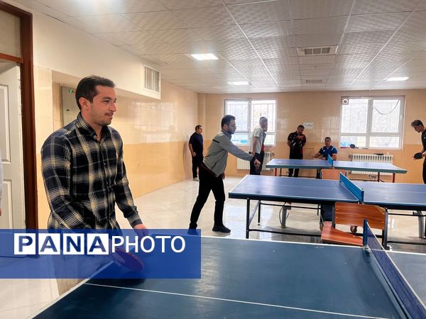 رقابت ورزشی تنیس روی میز فرهنگیان در نوخندان