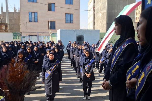 انتخابات همیار مشاور در مدرسه حضرت فاطمه(س)