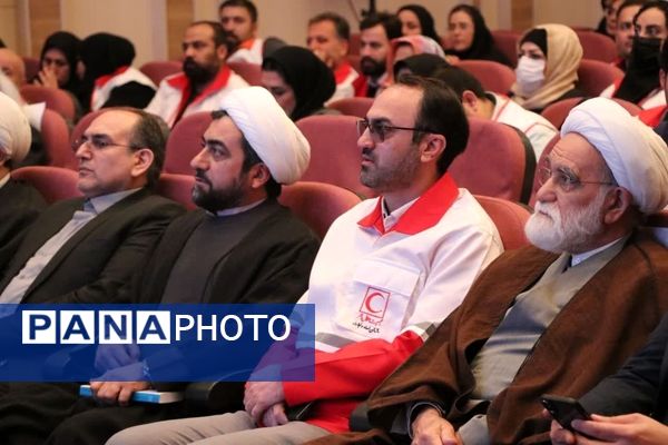 تجلیل از خیرین، پیشکسوتان و داوطلبان فعال جمعیت هلال احمر شهرستان جاجرم 