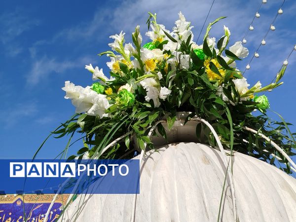 مشهد مقدس در تب‌وتاب جشن ولادت نخستین امام شیعیان  