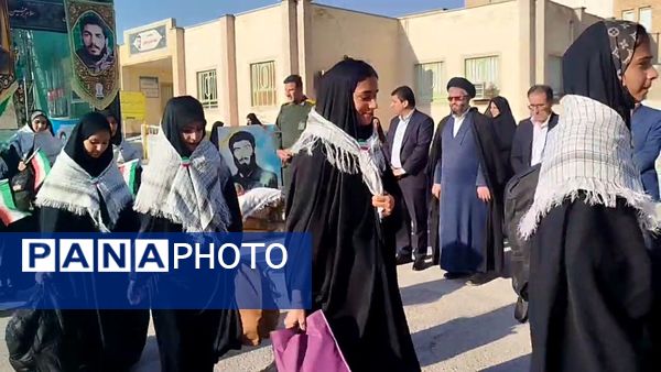 اعزام ۴۰ دانش‌آموز دختر لنده‌ای به مناطق عملیاتی جنوب کشور