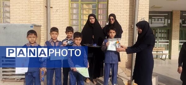 برگزاری بازی‌های ورزشی در مدرسه قمر بنی هاشم شهرستان زارچ