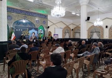 برگزاری شب شعر در زیارتگاه شهید آیت‌الله سیدحسن مدرس(ره)