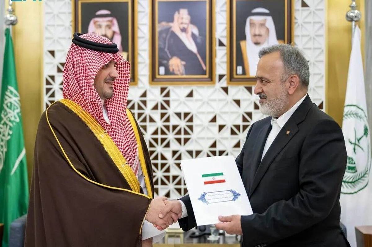 پیام رئیس جمهوری ایران به محمد بن سلمان، تحویل وزیر کشور عربستان داده شد