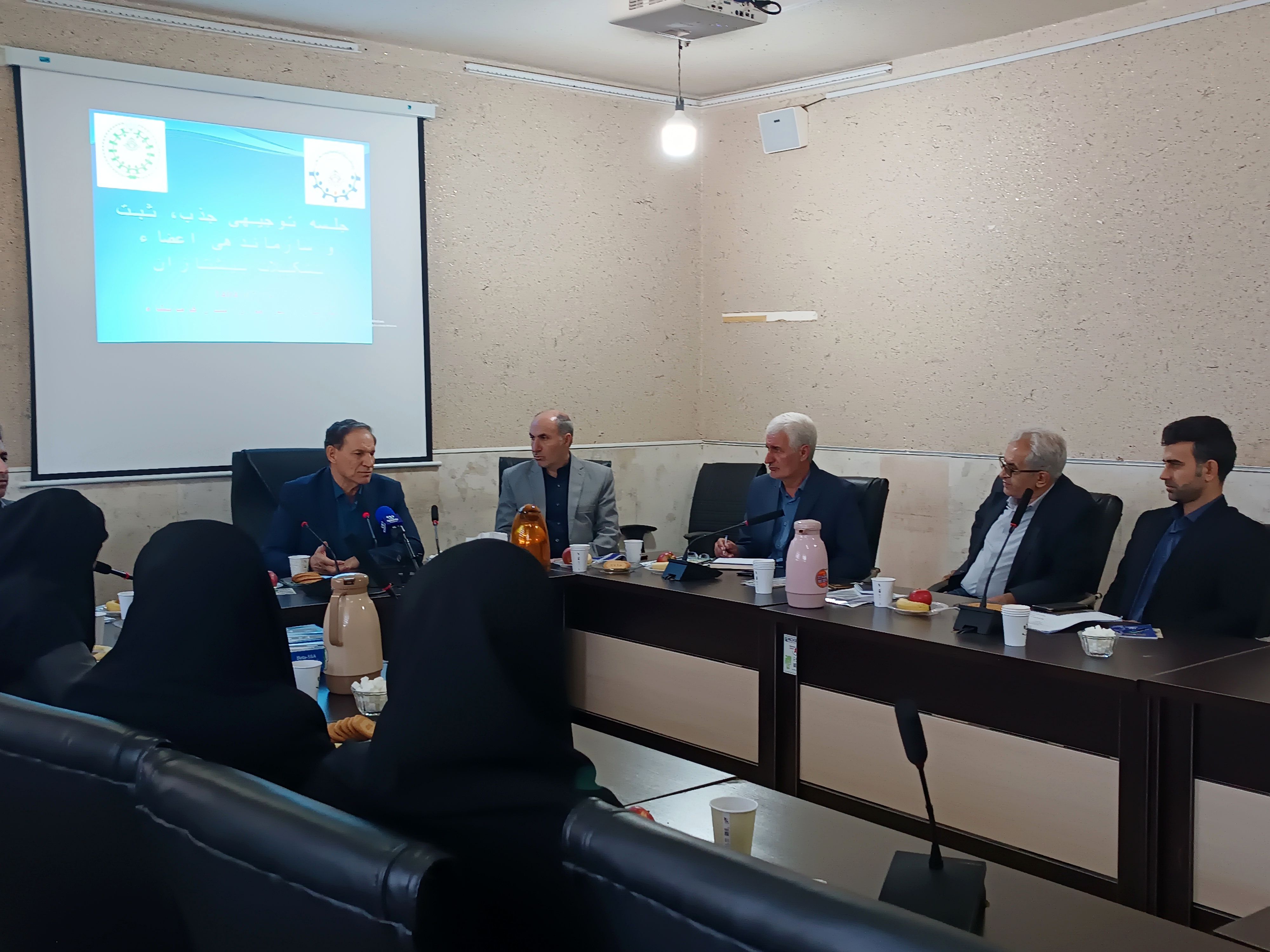 جلسه توجیهی جذب، ثبت و سازماندهی اعضاء تشکیلات سازمان دانش‌آموزی
