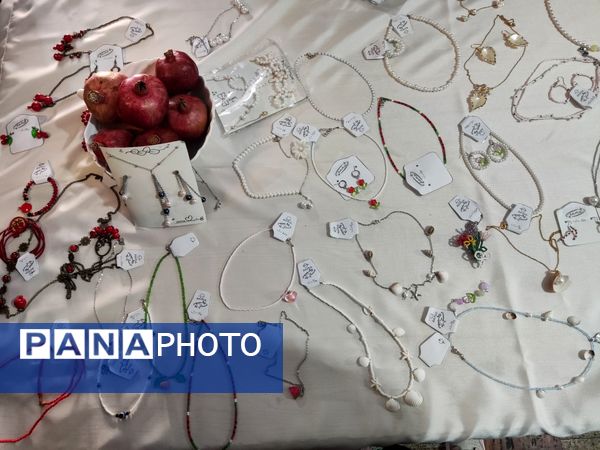 هفته فرهنگی هنری (ماها) در آموزشگاه شهدای معلم ۲