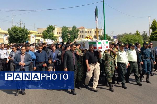 تشییع پیکر پاک شهید مدافع وطن احسان فرخیانی در یاسوج