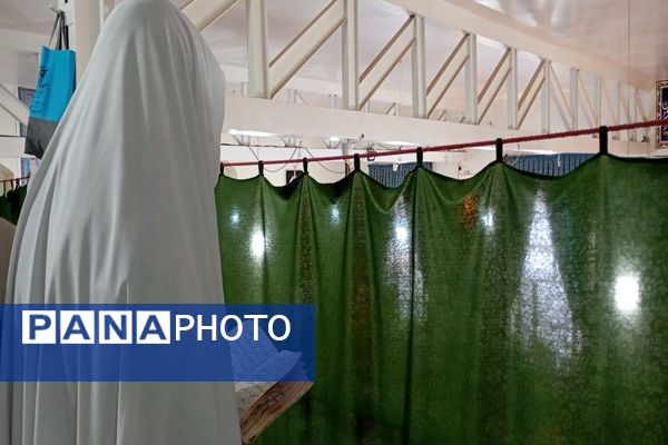 اعتکاف سه روز در بهشت در مسجد جامع شهر بار نیشابور 