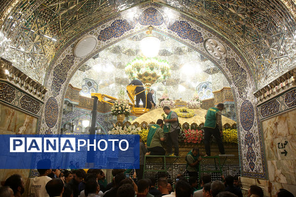 مراسم گل آرایی حرم حضرت معصومه(س) و جشن سالروز ورود ایشان به قم