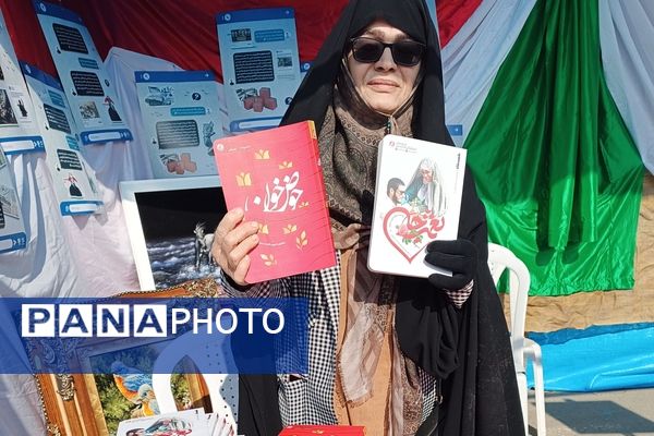 حضور دانش‌آموزان در راهپیمایی ۲۲ بهمن شهرستان پردیس 