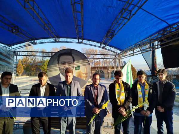 حضور پیشتازان در مزار شهدا با شمیم قرآن و عترت