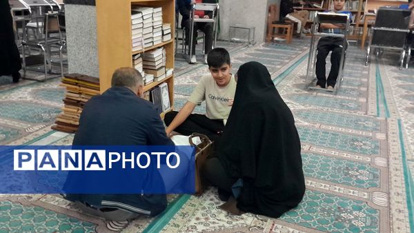 معتکفین با خانواده های خود دیدار کردند 