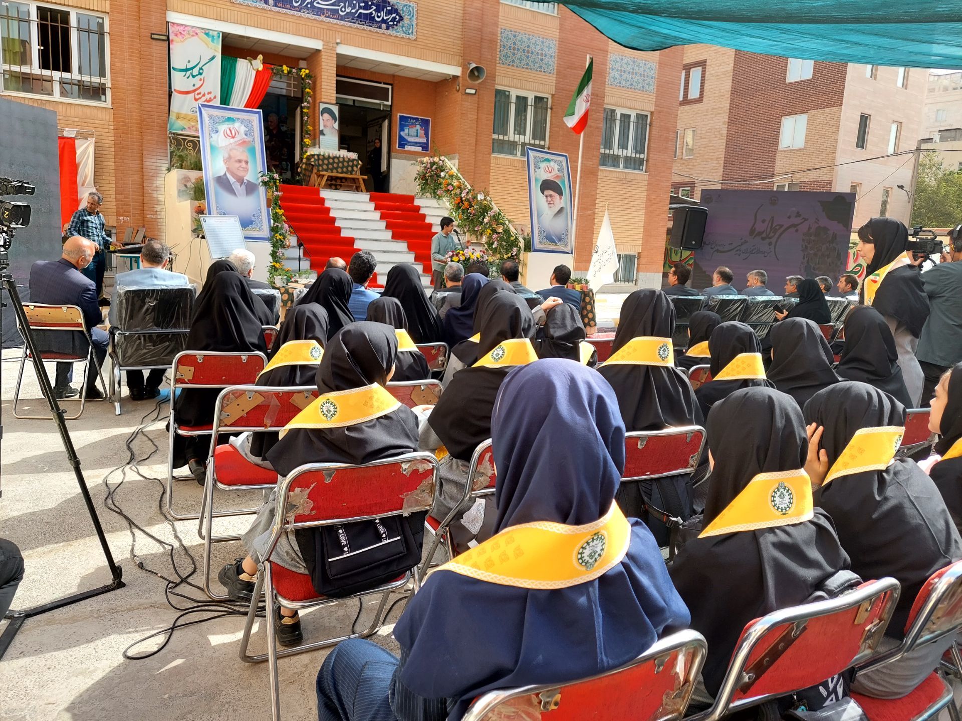 زنگ جوانه ها در مشهد به صدا در آمد