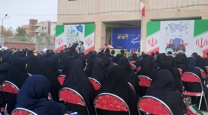 آیین نواختن زنگ آغاز سال تحصیلی در سمنان