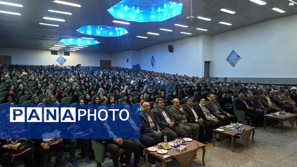 همایش تجلیل از فرهنگیان بازنشسته ناحیه۴ اصفهان در اردوگاه شهید بهشتی اصفهان