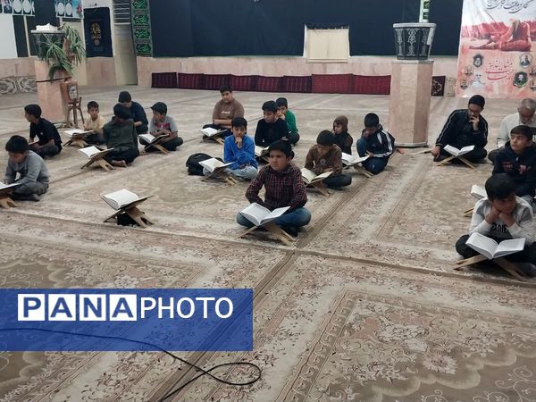 مراسم معنوی قرائت قرآن شهدای فدافن در حسینیه شاهزاده قاسم